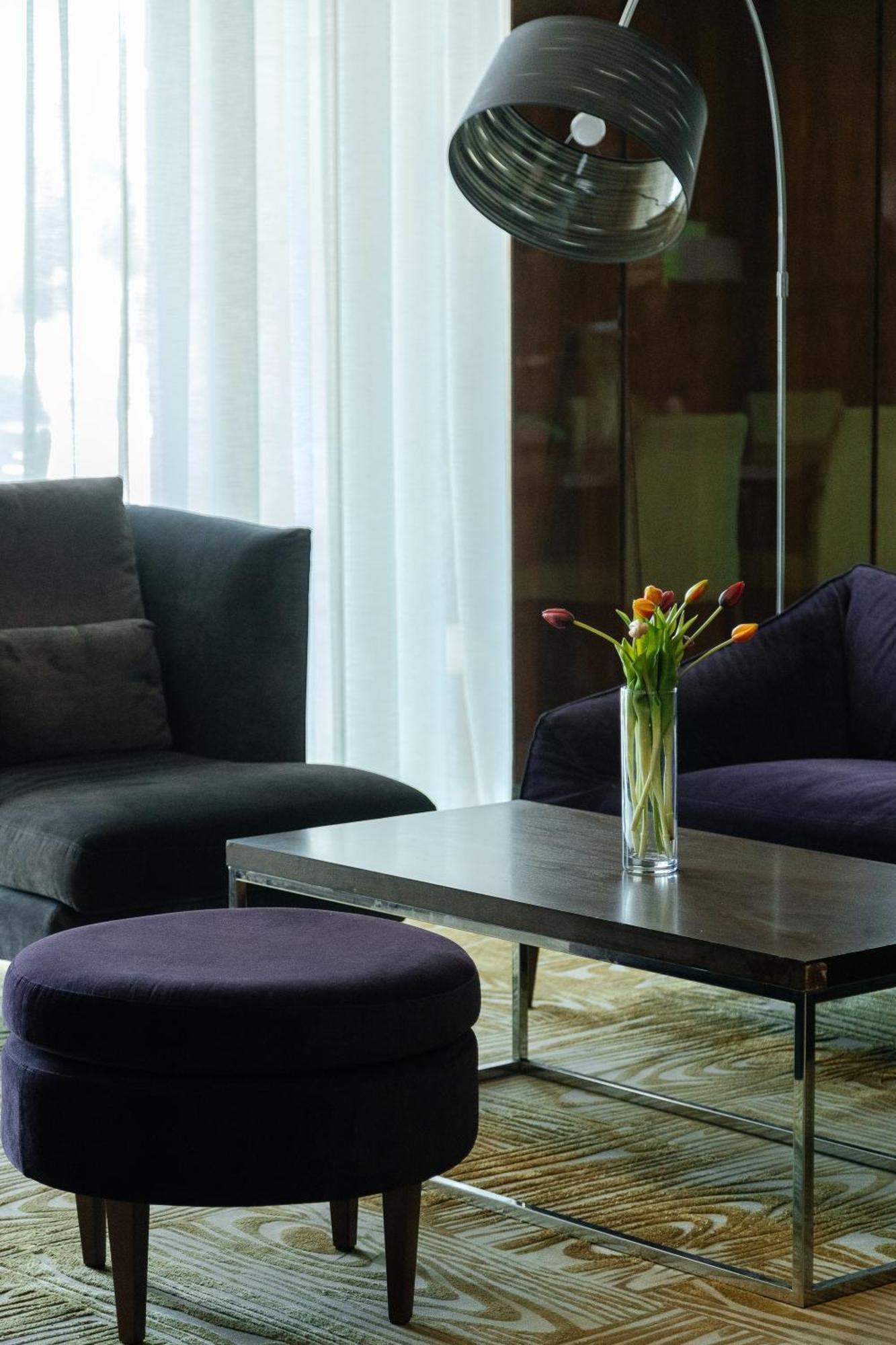 Holiday Inn Aktau By Ihg Ngoại thất bức ảnh