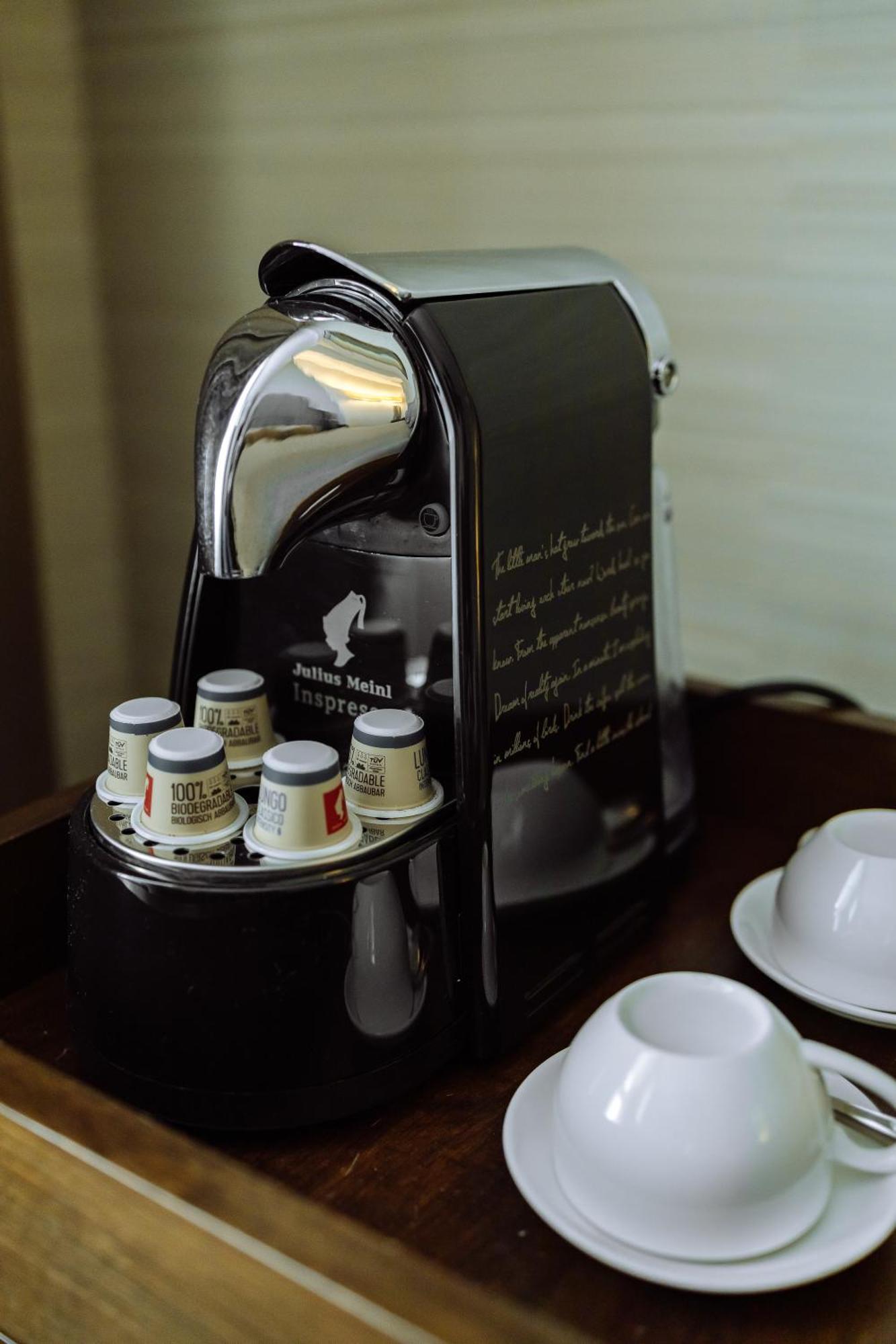 Holiday Inn Aktau By Ihg Ngoại thất bức ảnh