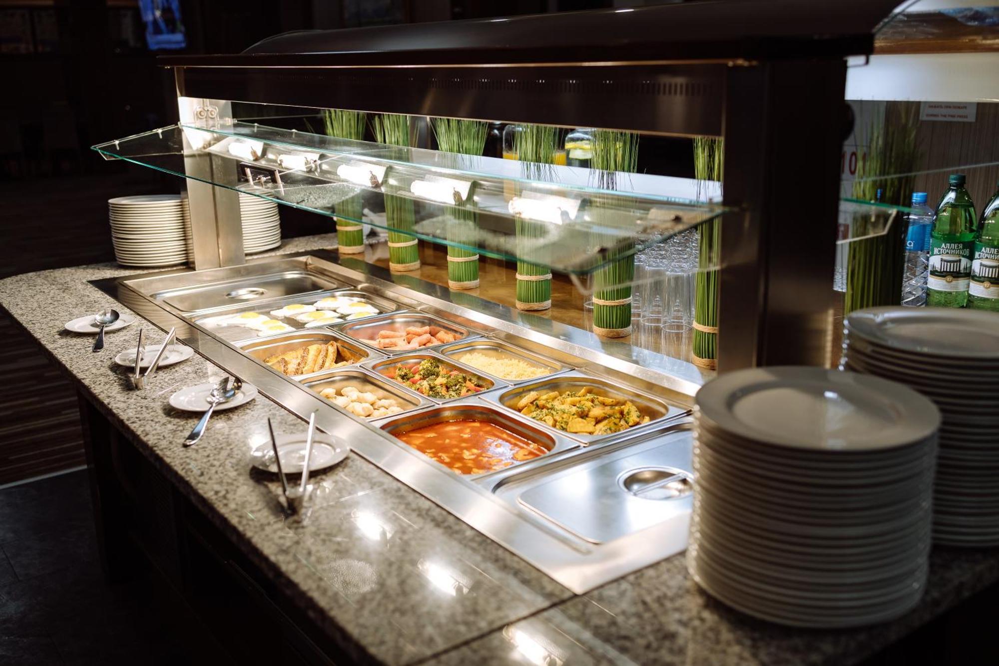 Holiday Inn Aktau By Ihg Ngoại thất bức ảnh